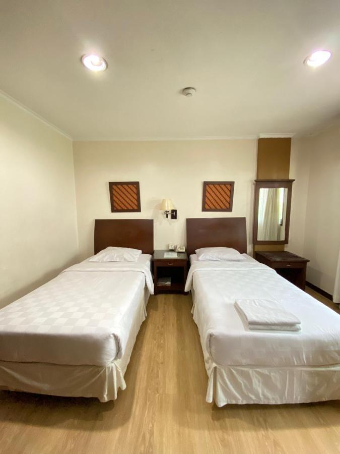 Cipta Hotel Wahid Hasyim Yakarta Exterior foto