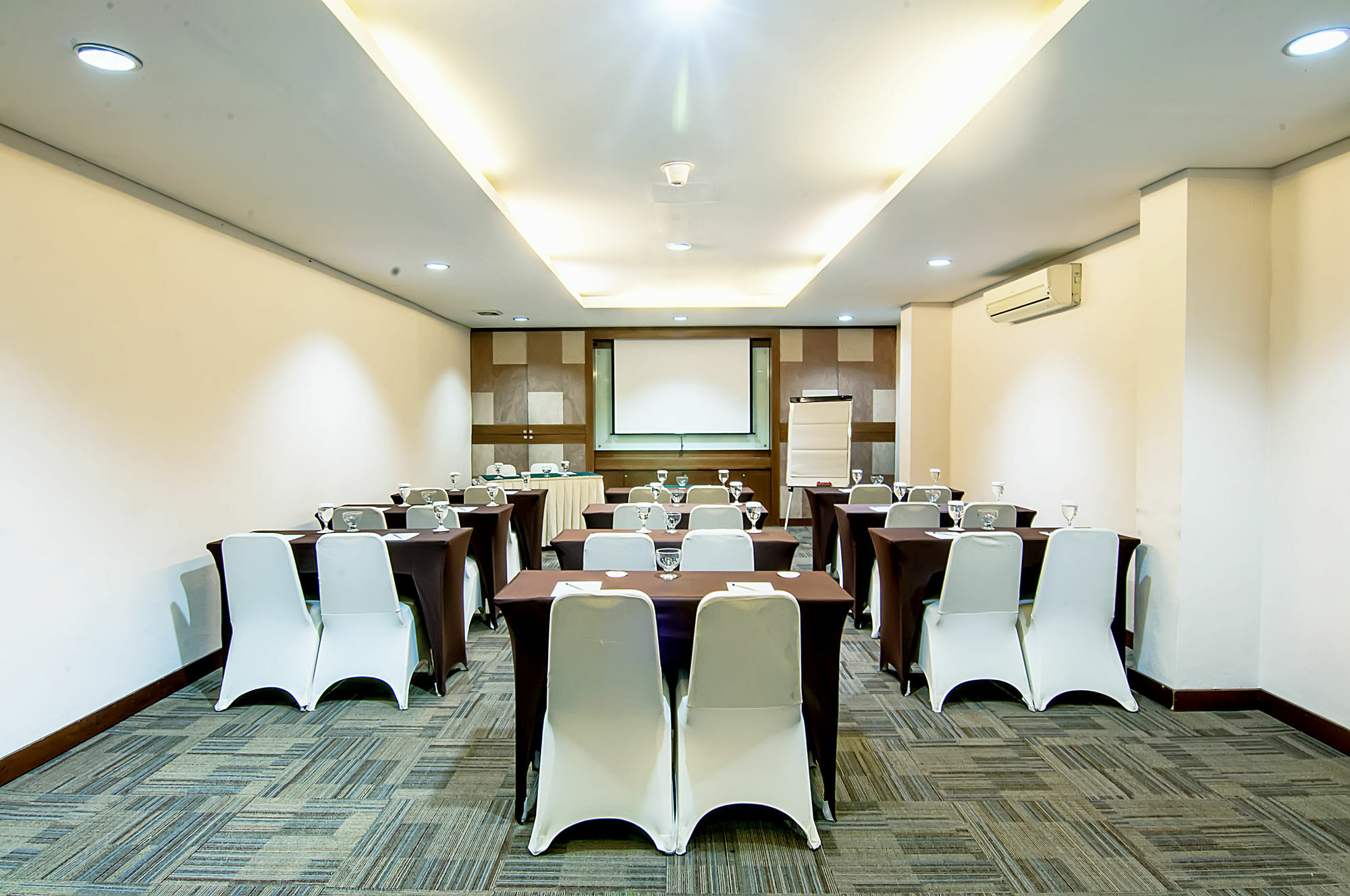 Cipta Hotel Wahid Hasyim Yakarta Exterior foto